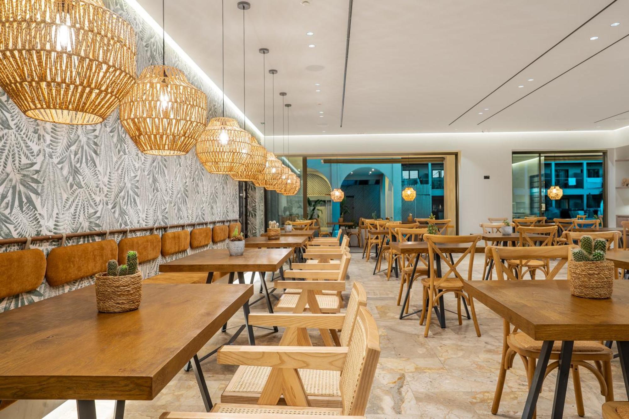Papillon Hotel Argassi