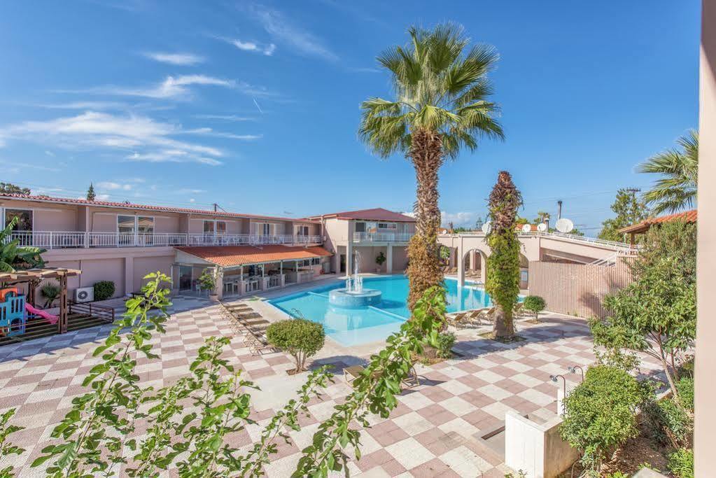 Papillon Hotel 3*